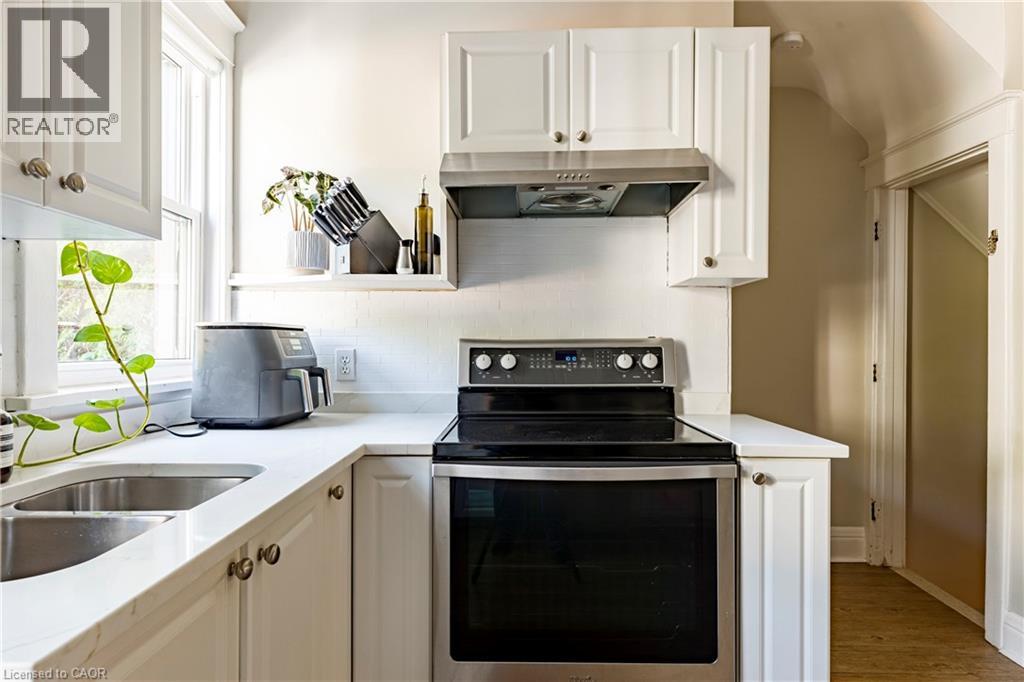 58 Chatham Street, Hamilton, Ontario  L8P 2B4 - Photo 17 - 40776606