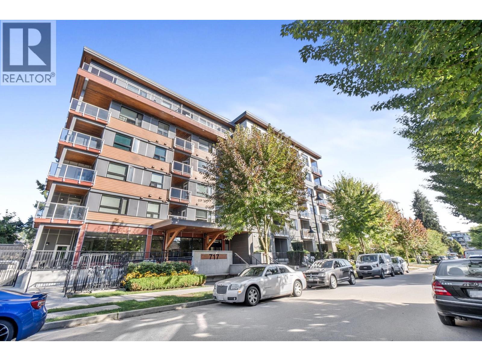 108 717 Breslay Street, Coquitlam, British Columbia  V3J 0J3 - Photo 2 - R3055655