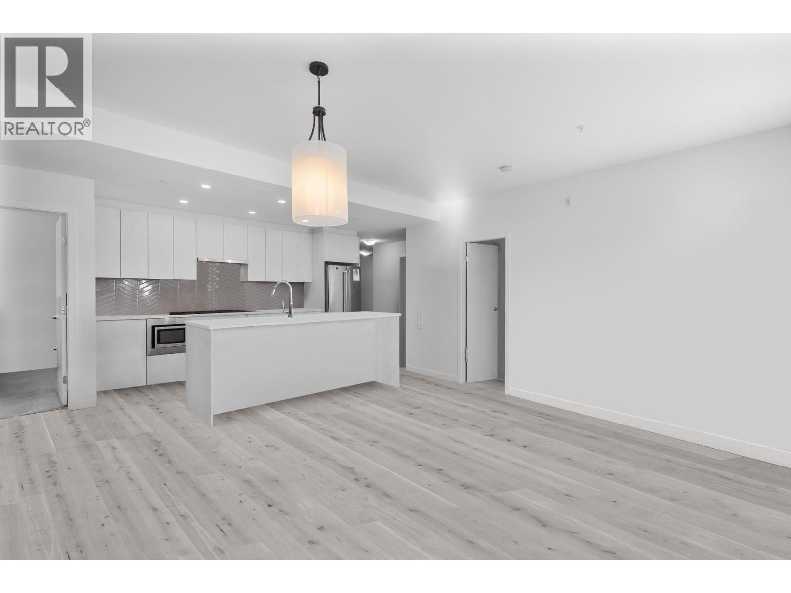 108 717 Breslay Street, Coquitlam, British Columbia  V3J 0J3 - Photo 9 - R3055655