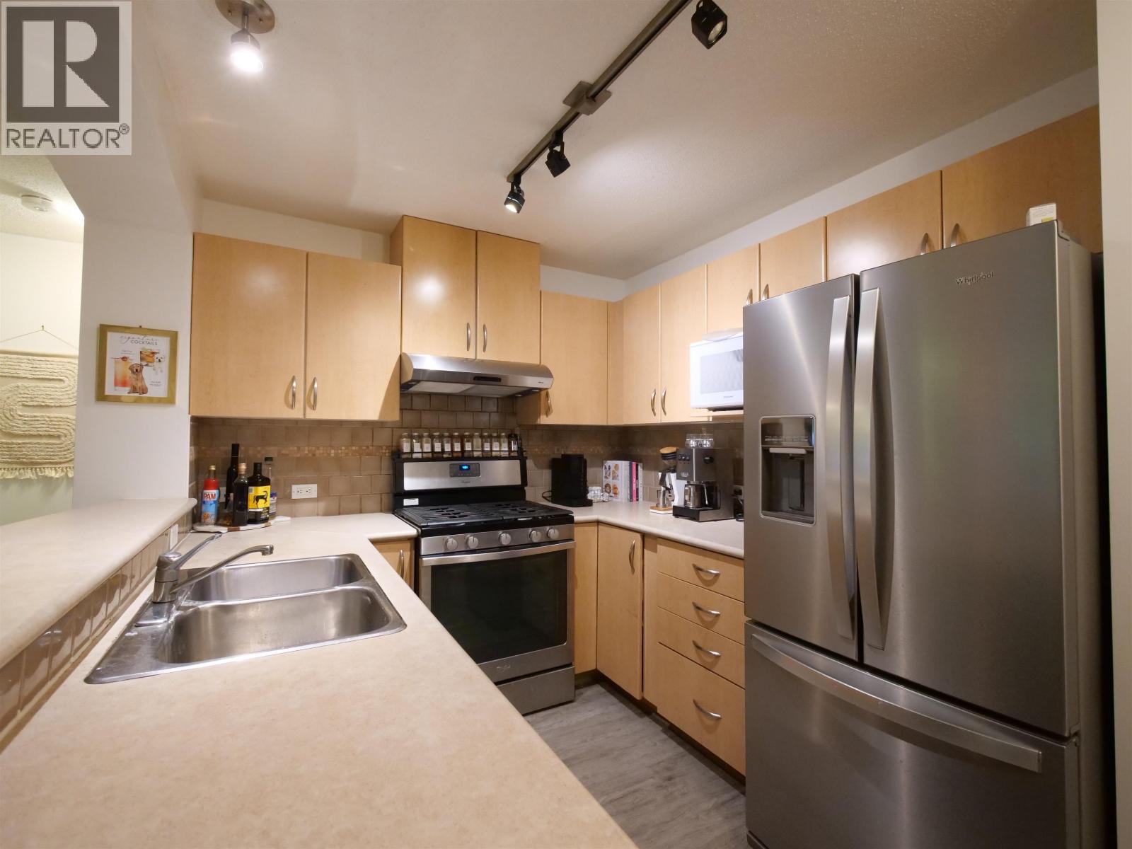 109 2998 Silver Springs Boulevard, Coquitlam, British Columbia  V3E 3R7 - Photo 5 - R3055682