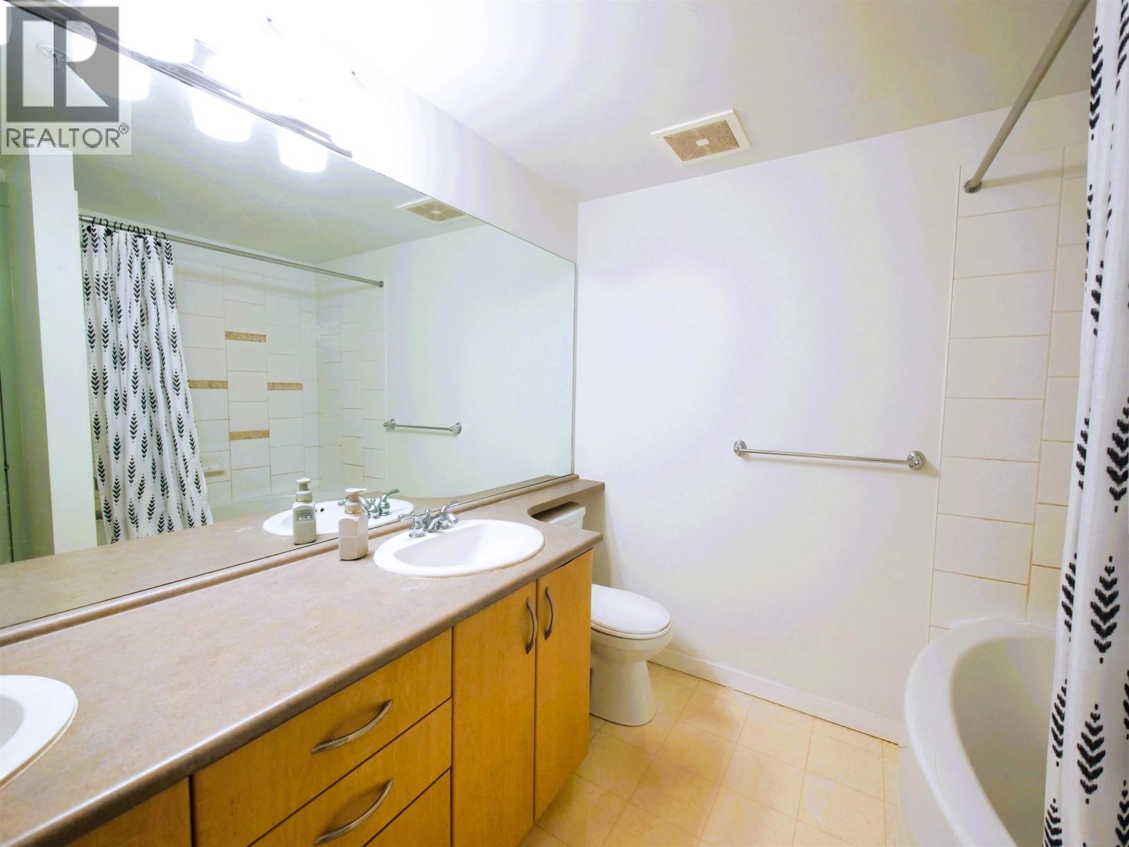 109 2998 Silver Springs Boulevard, Coquitlam, British Columbia  V3E 3R7 - Photo 8 - R3055682