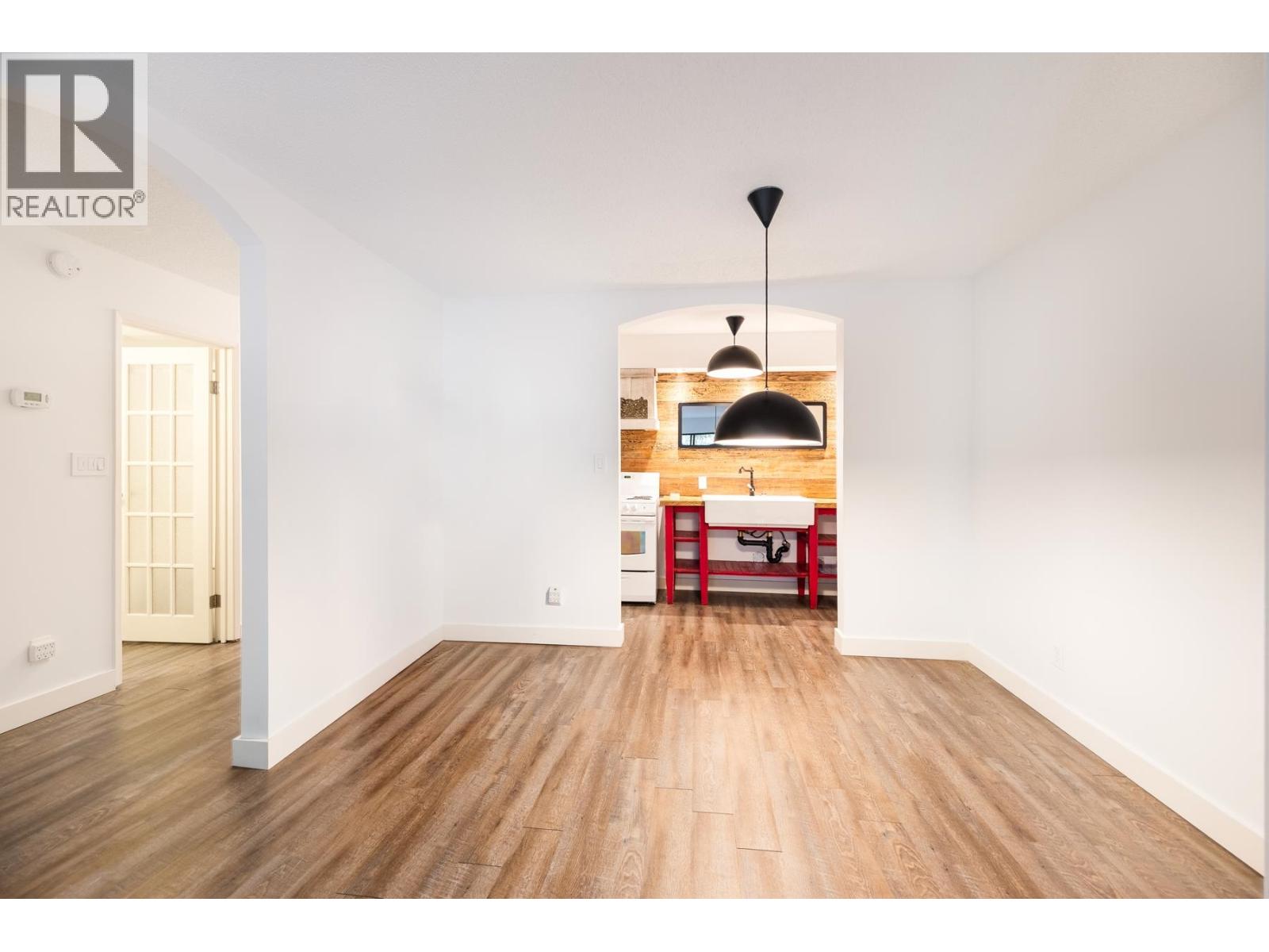 201 1515 E 5th Avenue, Vancouver, British Columbia  V5N 1L6 - Photo 13 - R3055686