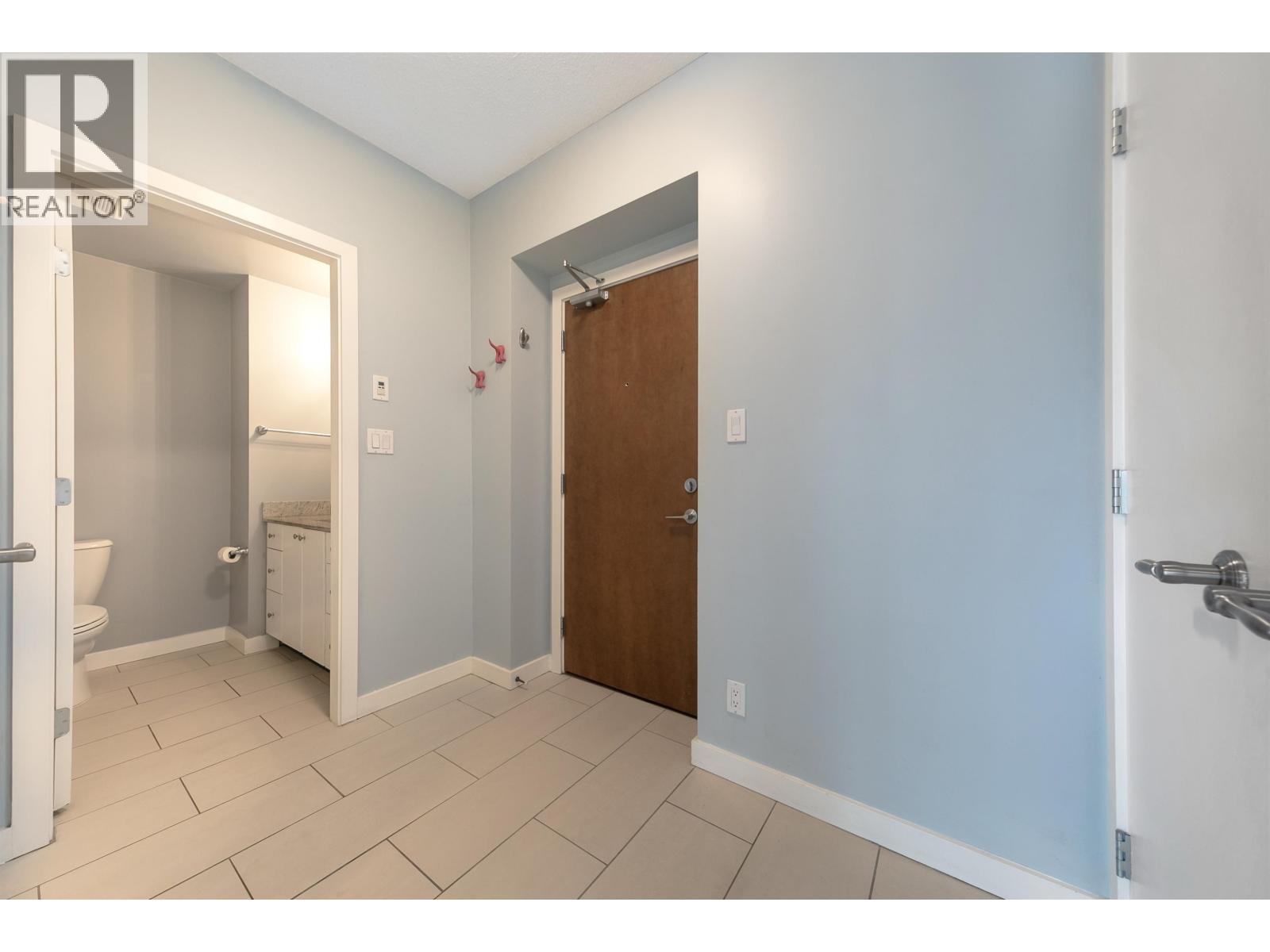 1007 280 Ross Drive, New Westminster, British Columbia  V3L 0C2 - Photo 14 - R3055687