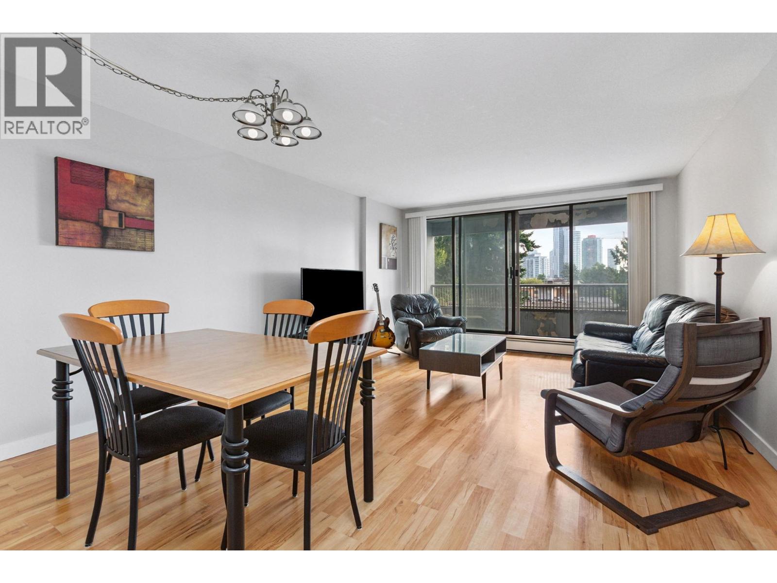 505 6595 Willingdon Avenue, Burnaby, British Columbia  V5H 4E5 - Photo 9 - R3055710