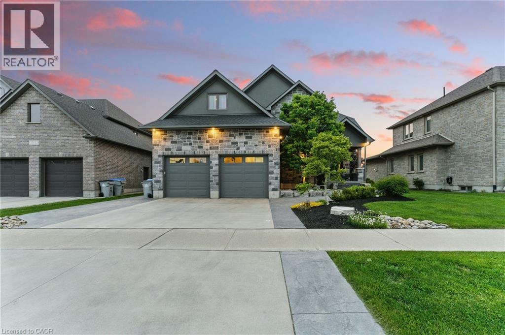 855 Wood Drive, Listowel, Ontario  N4W 0B7 - Photo 2 - 40736947