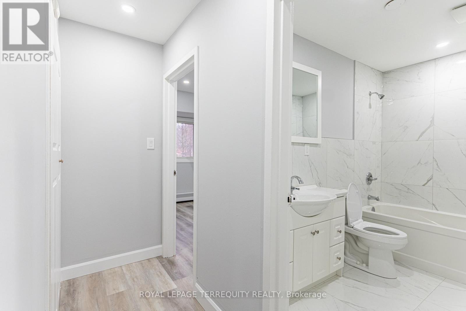 20 Mildred Avenue, St. Catharines (Haig), Ontario  L2R 6H8 - Photo 10 - X12447585