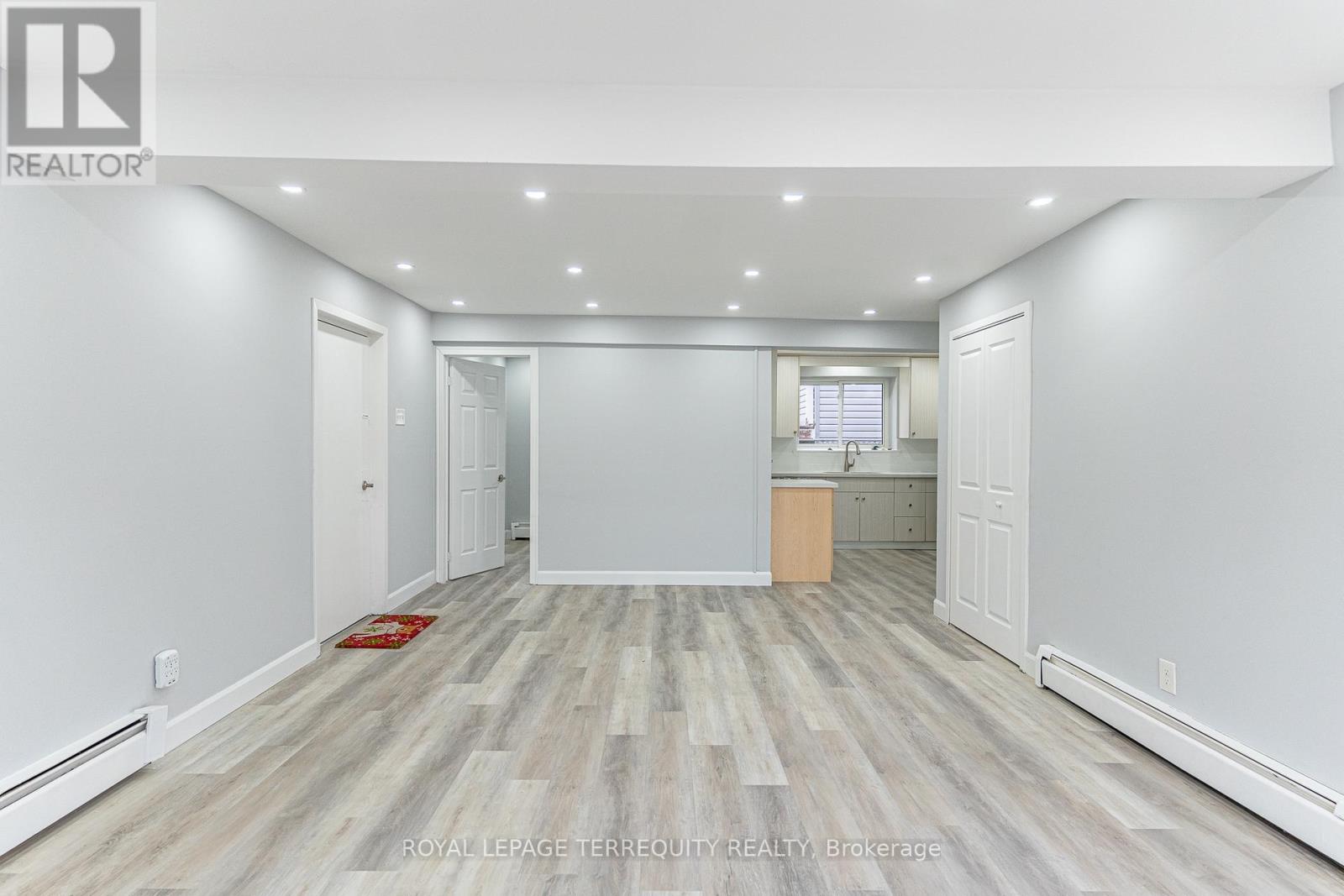 20 Mildred Avenue, St. Catharines (Haig), Ontario  L2R 6H8 - Photo 27 - X12447585
