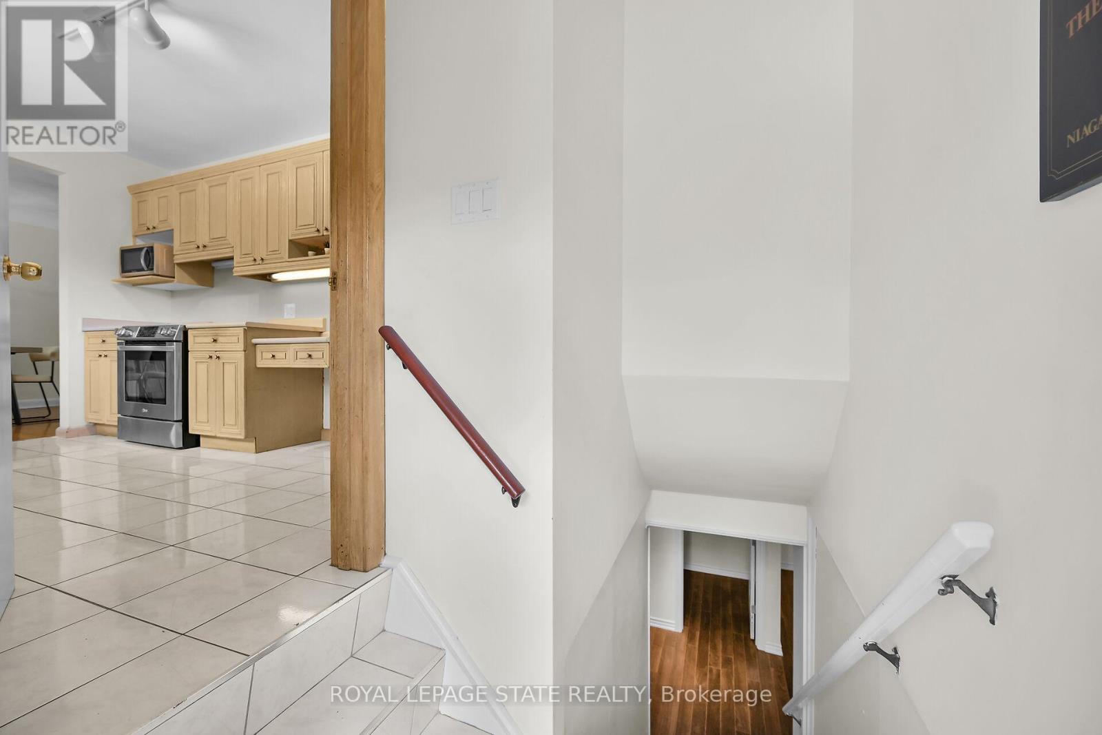 128 Oneida Boulevard, Hamilton, Ontario  L9G 3C9 - Photo 28 - X12447614