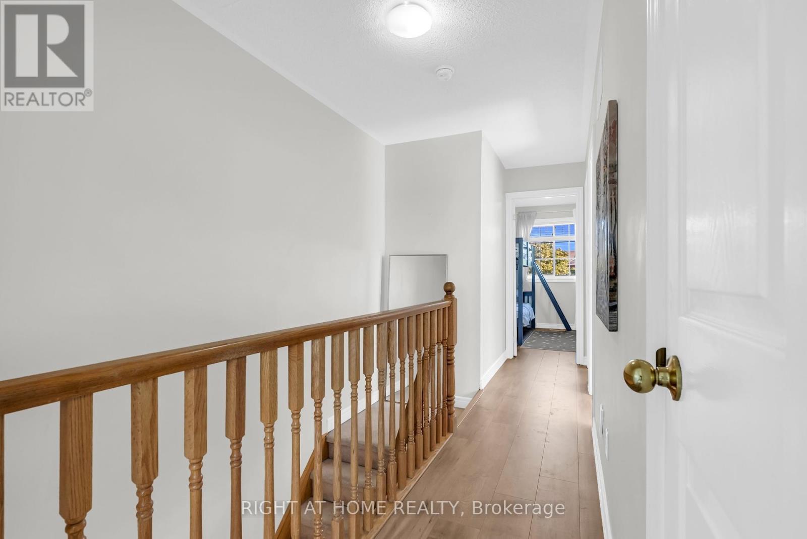 20 Slater Court, Hamilton (Waterdown), Ontario  L0R 2H5 - Photo 17 - X12447665