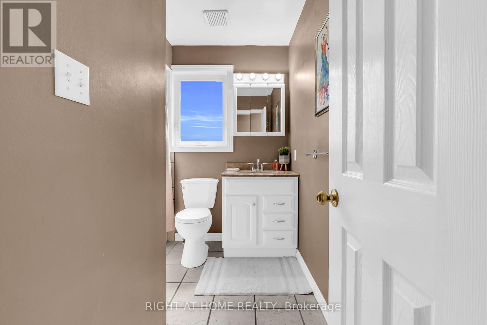 20 Slater Court, Hamilton (Waterdown), Ontario  L0R 2H5 - Photo 25 - X12447665