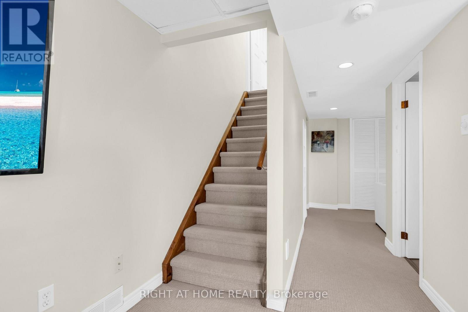 20 Slater Court, Hamilton (Waterdown), Ontario  L0R 2H5 - Photo 27 - X12447665