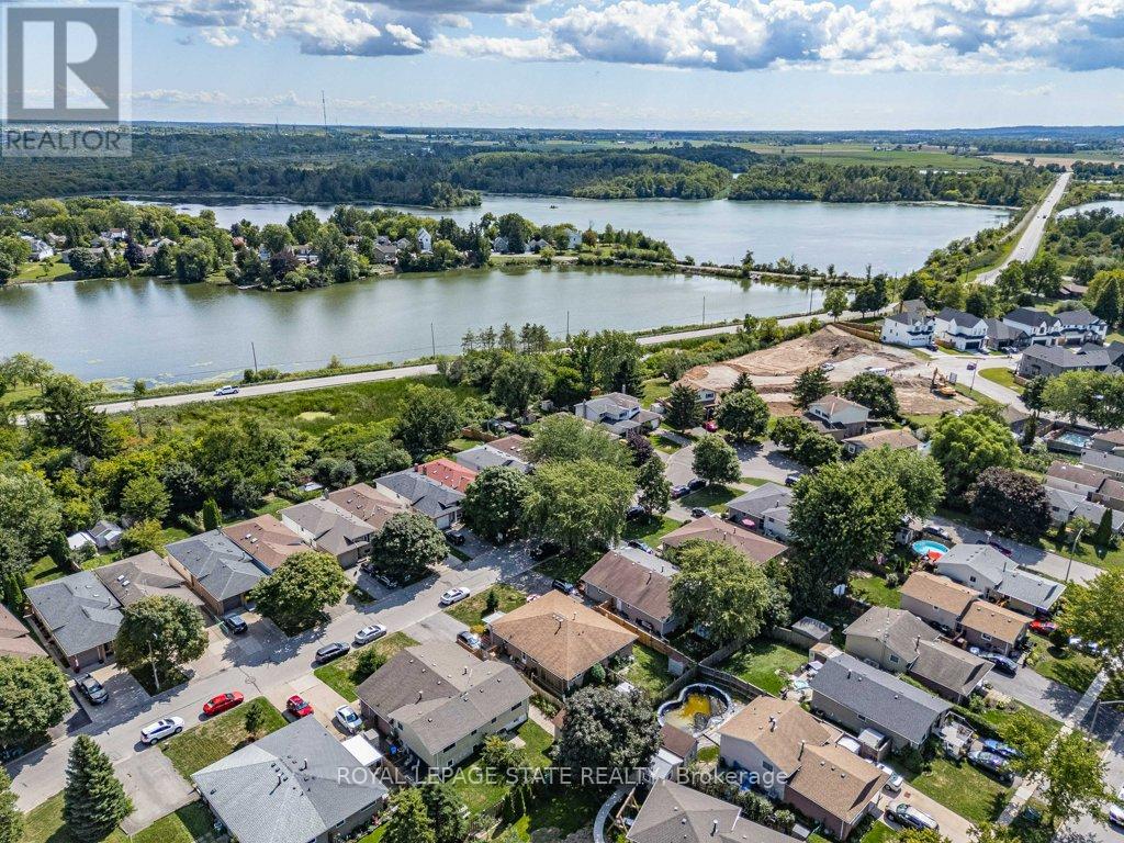 19 Lampman Crescent, Thorold (Confederation Heights), Ontario  L2V 4K6 - Photo 30 - X12447679