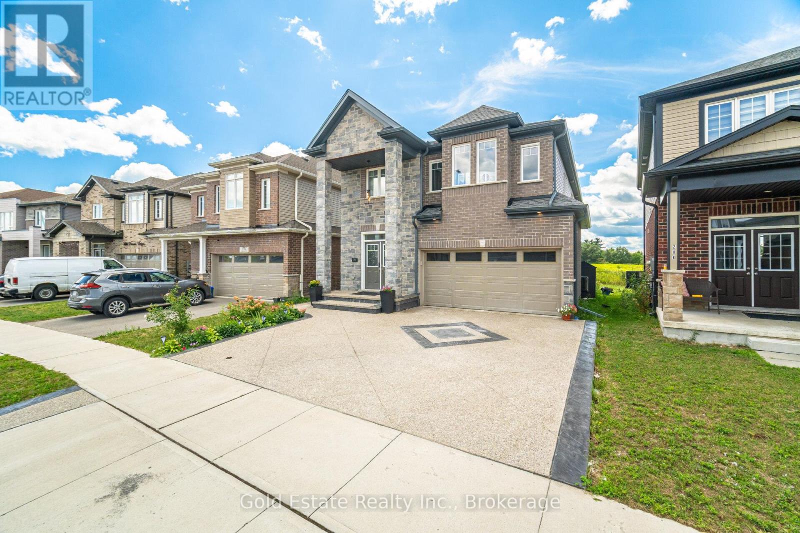 292 Freure Drive, Cambridge, Ontario  N1S 0C1 - Photo 3 - X12447696