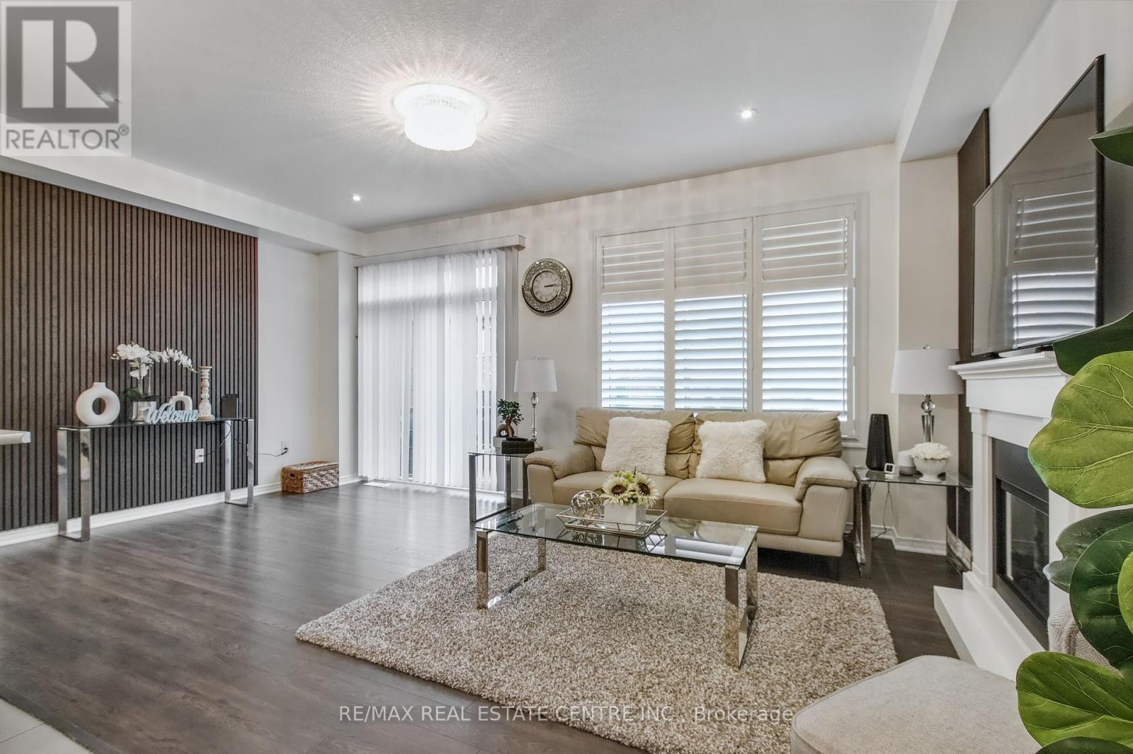 46 Kelso Drive, Haldimand, Ontario  N3W 0B7 - Photo 19 - X12447713