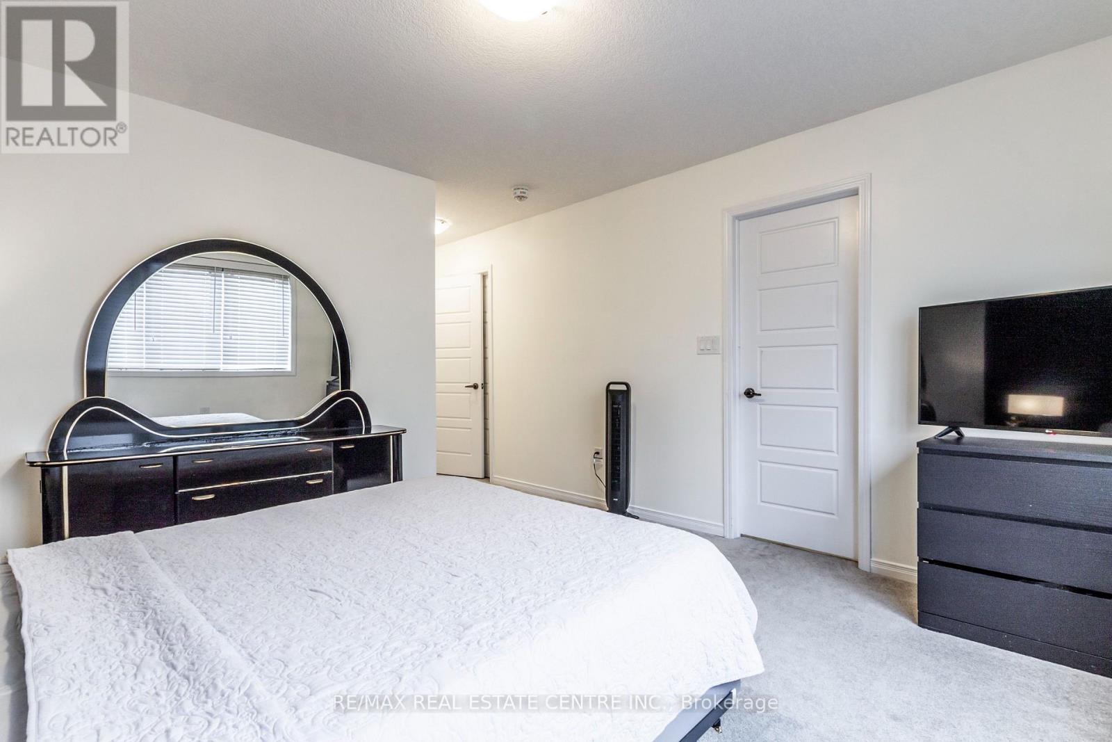 46 Kelso Drive, Haldimand, Ontario  N3W 0B7 - Photo 33 - X12447713