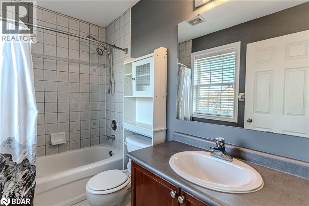 29 Brookwood Drive, Barrie, Ontario  L4N 0Z1 - Photo 7 - 40776899
