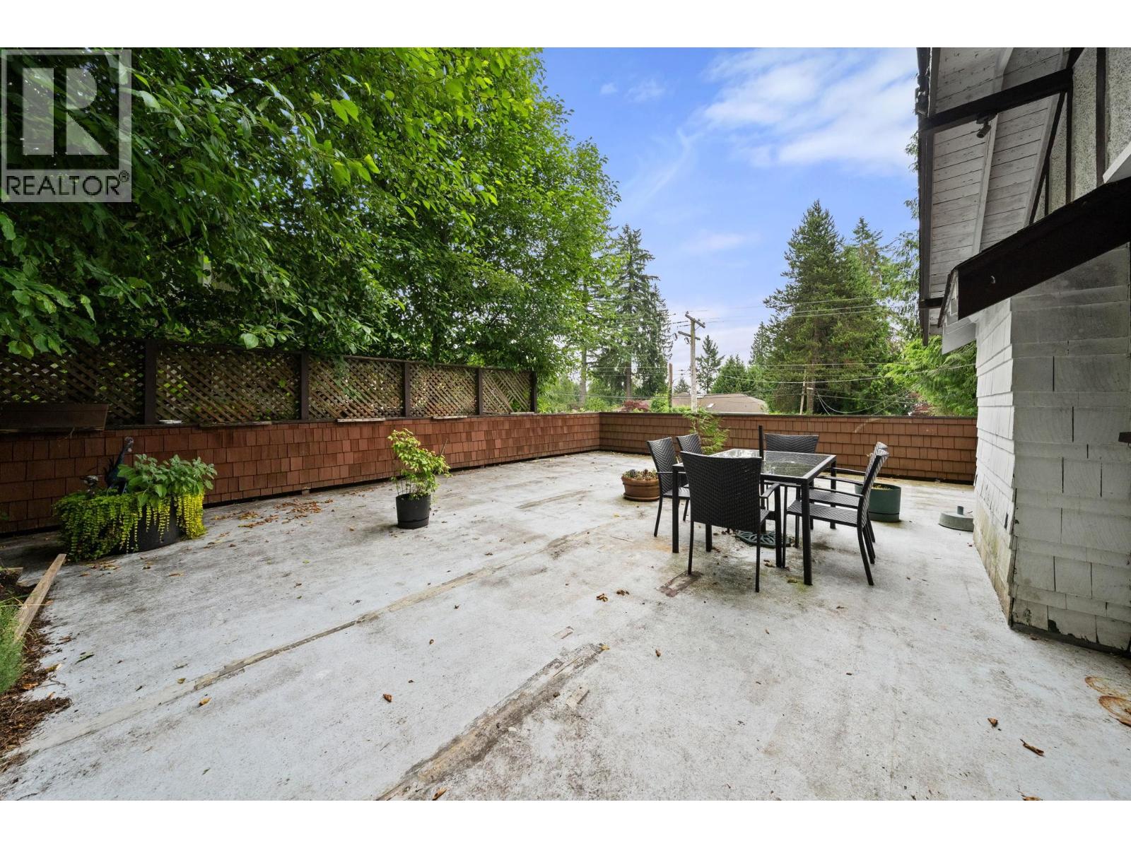 338 E Osborne Road, North Vancouver, British Columbia  V7N 1M3 - Photo 14 - R3055725