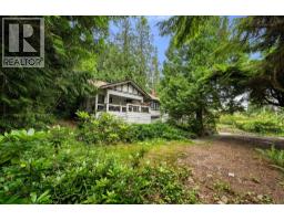 338 E OSBORNE ROAD, North Vancouver, British Columbia