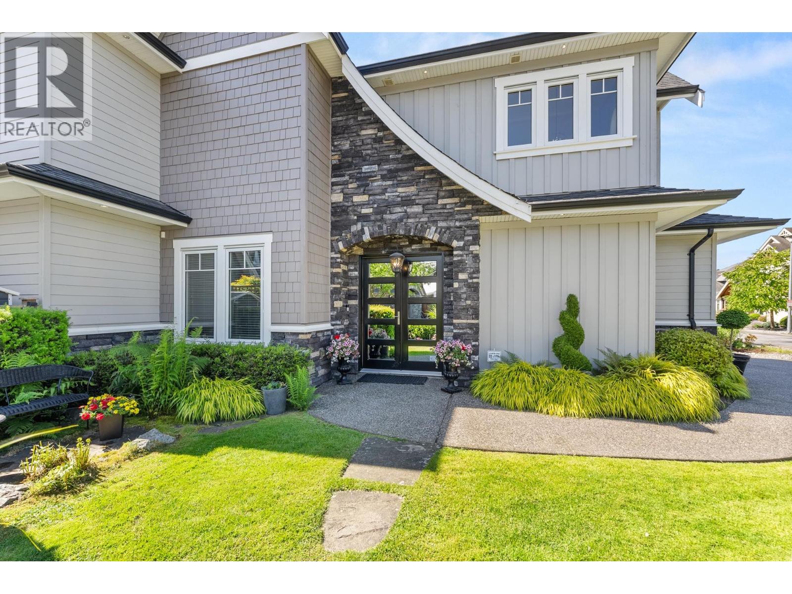 5898 Cove Reach Road, Delta, British Columbia  V4K 5G9 - Photo 2 - R3055636