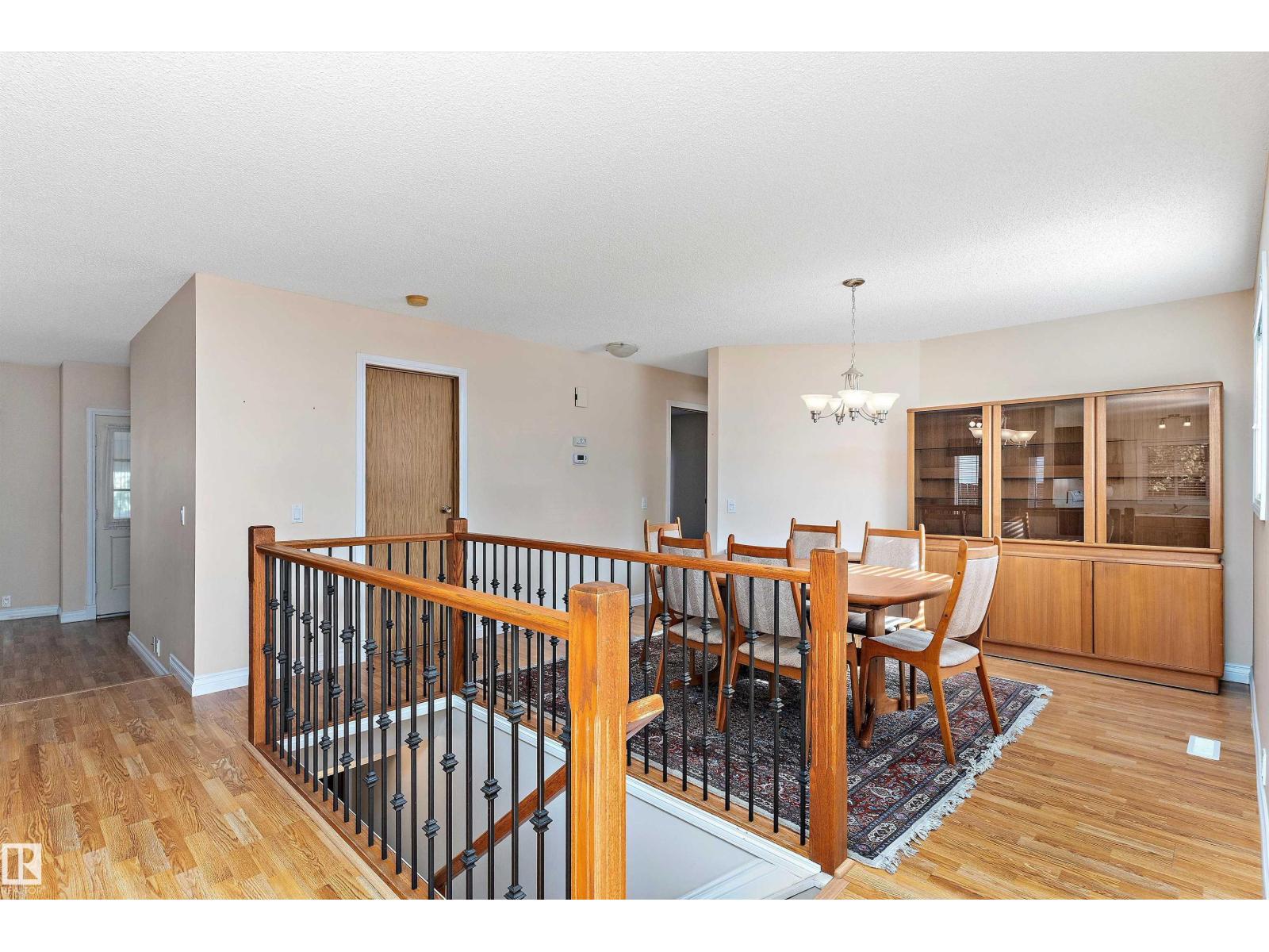 10435 14 Av Nw, Edmonton, Alberta  T6J 5R7 - Photo 18 - E4461036