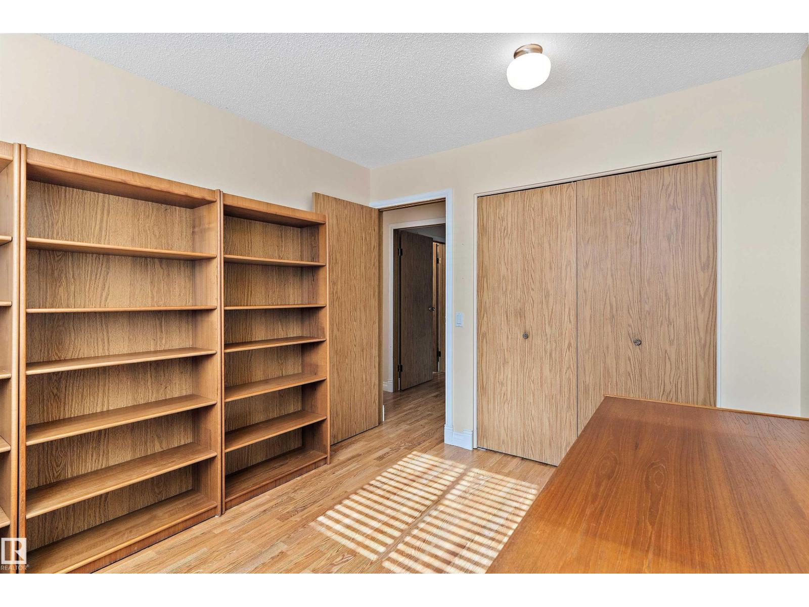 10435 14 Av Nw, Edmonton, Alberta  T6J 5R7 - Photo 27 - E4461036