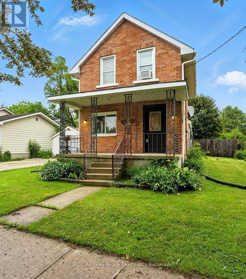 1857 6th Avenue E, Owen Sound, Ontario  N4K 2W1 - Photo 30 - X12447760