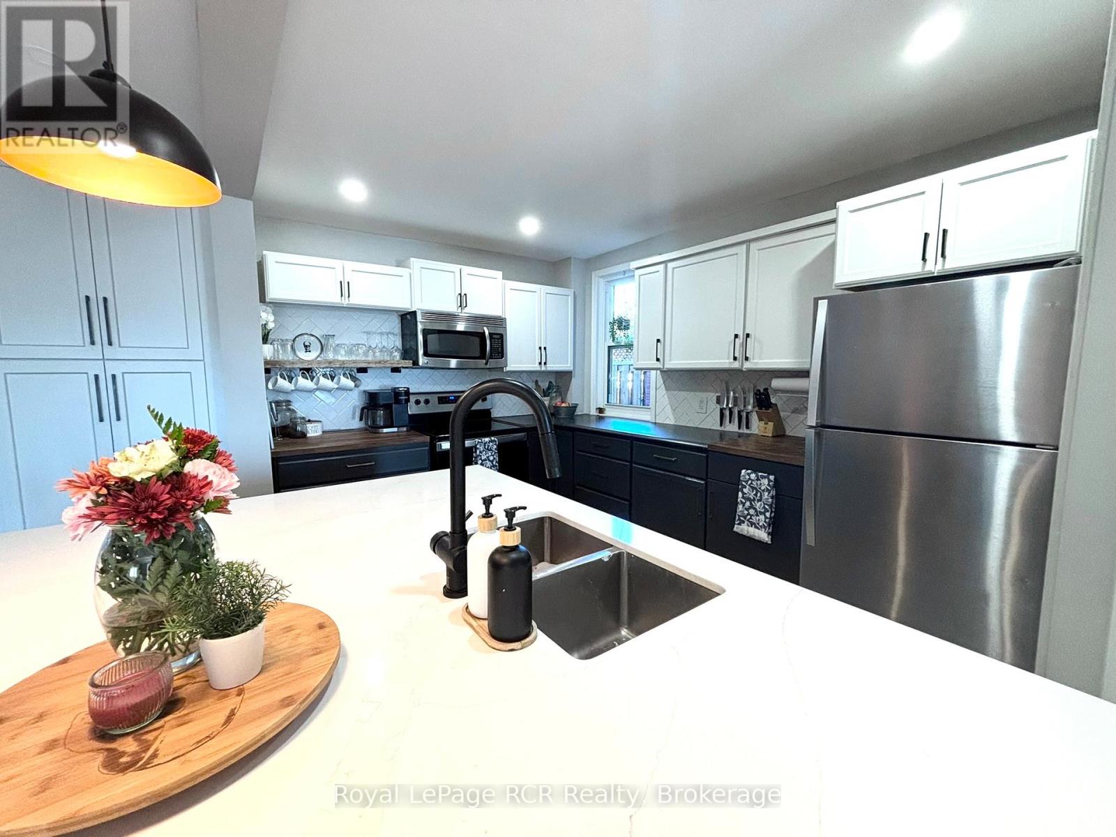 1186 2nd Avenue W, Owen Sound, Ontario  N4K 4N2 - Photo 11 - X12447792