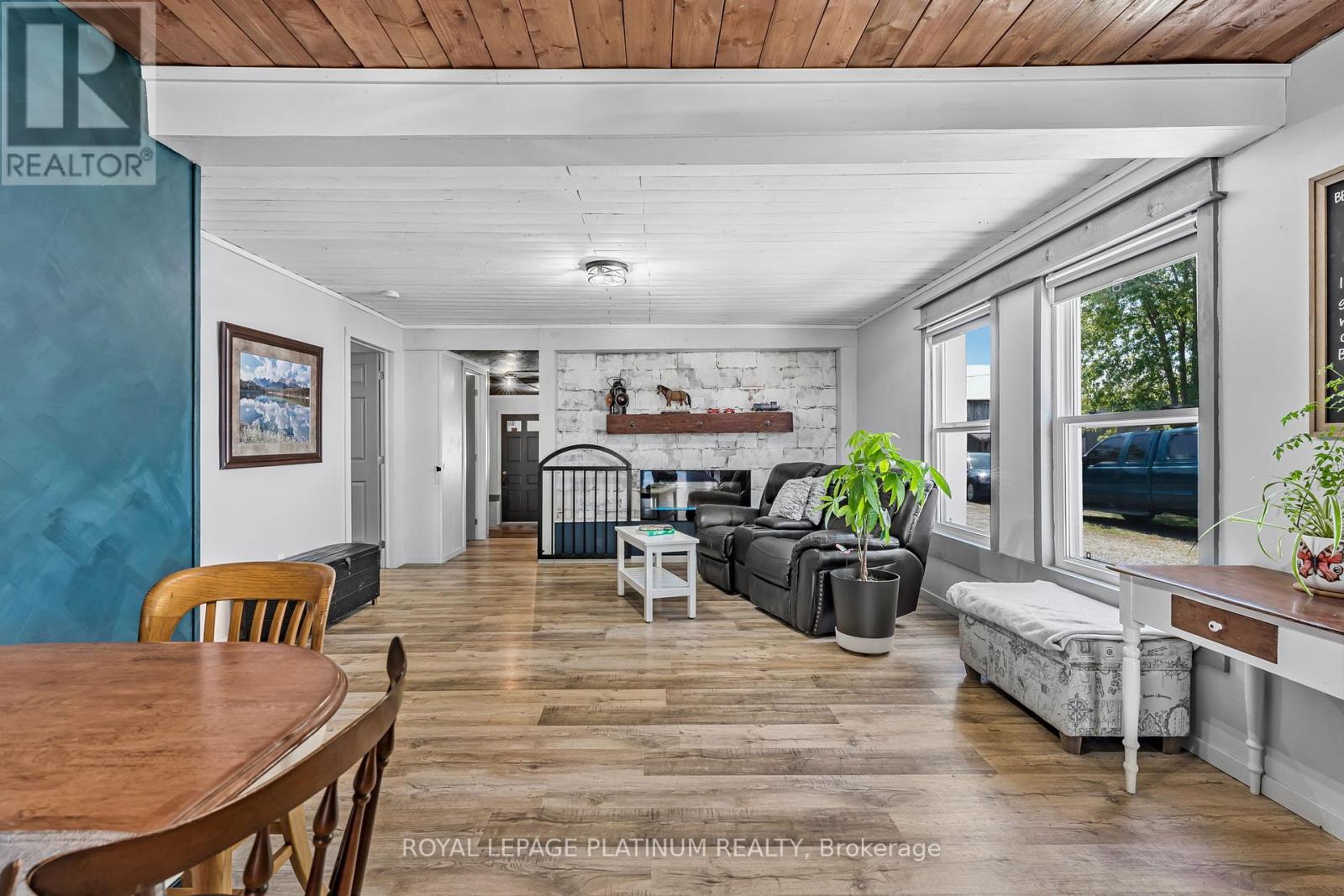 4546 Sherkston Road, Port Colborne, Ontario  L0S 1R0 - Photo 12 - X12409631