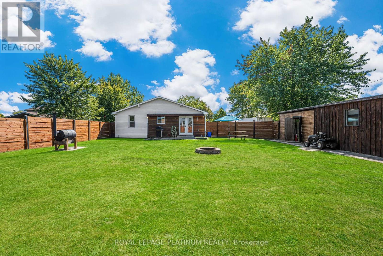 4546 Sherkston Road, Port Colborne, Ontario  L0S 1R0 - Photo 32 - X12409631