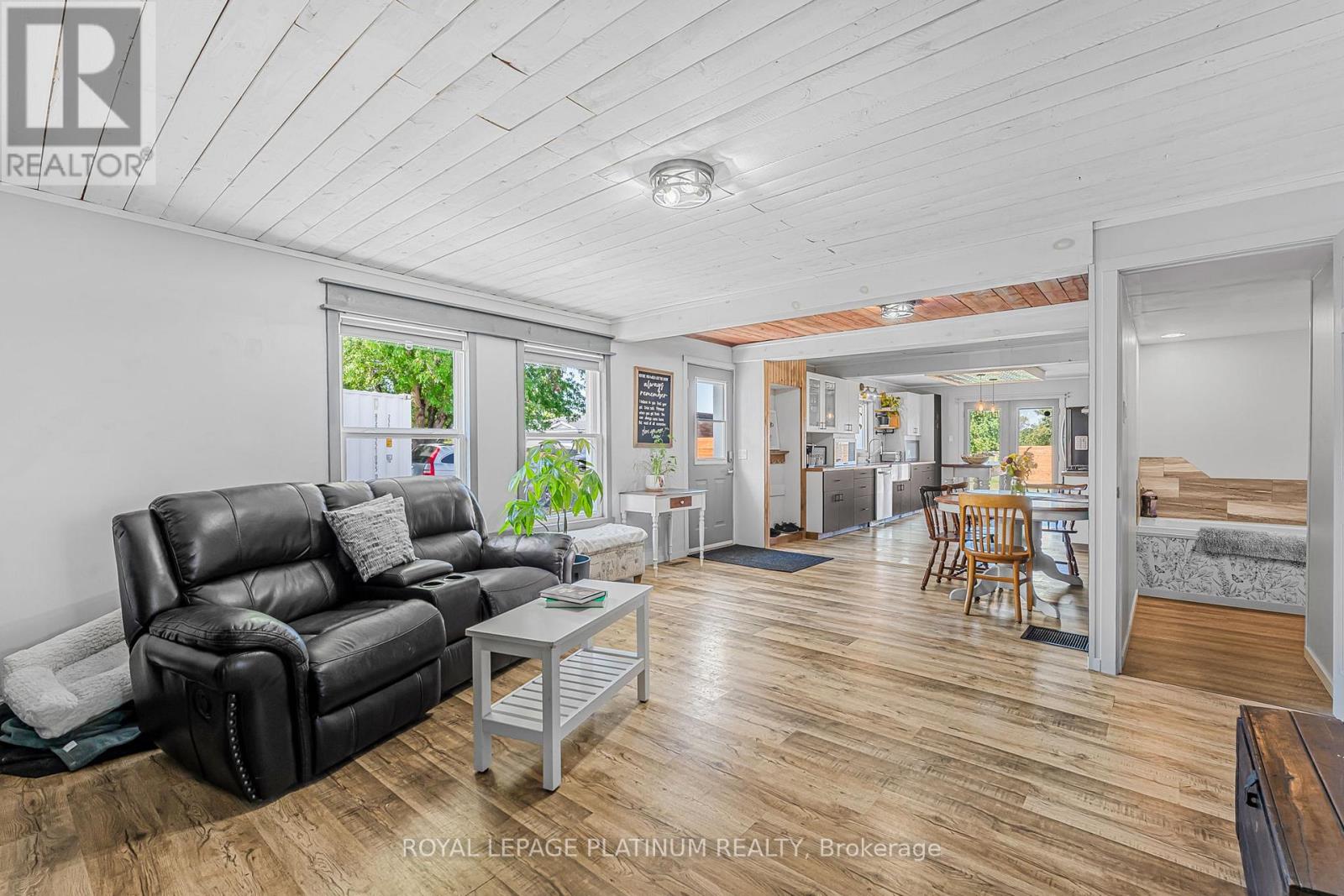 4546 Sherkston Road, Port Colborne, Ontario  L0S 1R0 - Photo 19 - X12409631