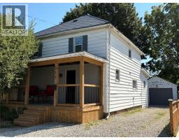 311 GILLARD STREET, Wallaceburg, Ontario