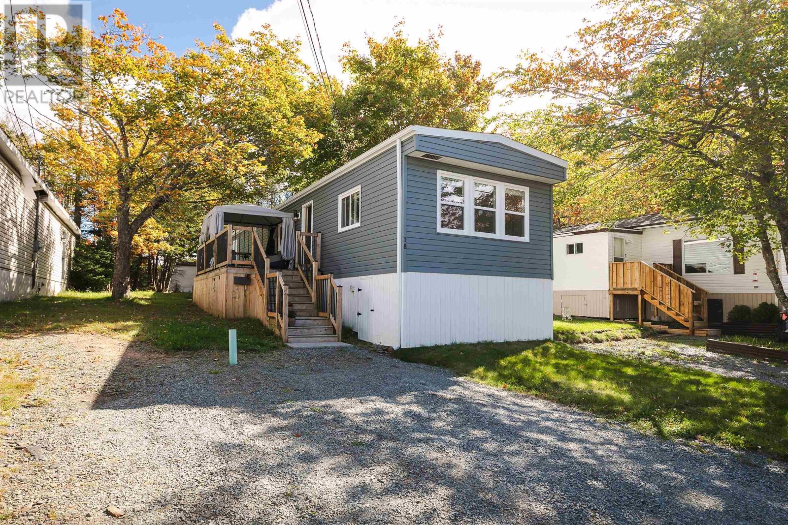 18 Commodore Avenue, Middle Sackville, Nova Scotia  B4E 3B2 - Photo 5 - 202525199