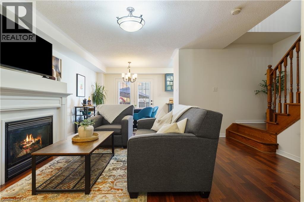 14 Fox Run, Waterdown, Ontario  L0R 2H8 - Photo 4 - 40775463