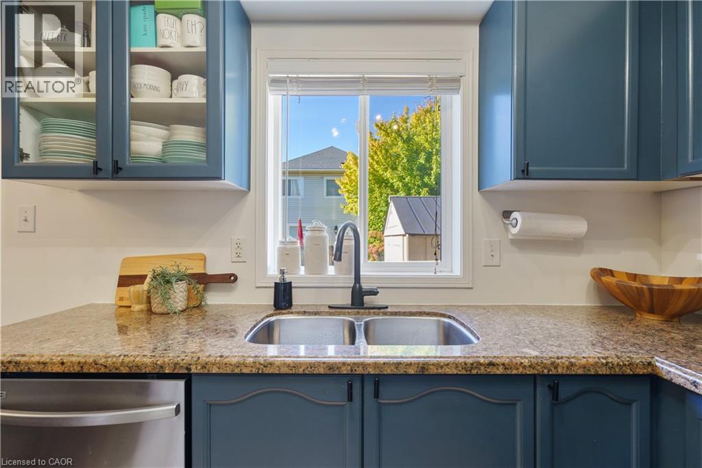 14 Fox Run, Waterdown, Ontario  L0R 2H8 - Photo 22 - 40775463