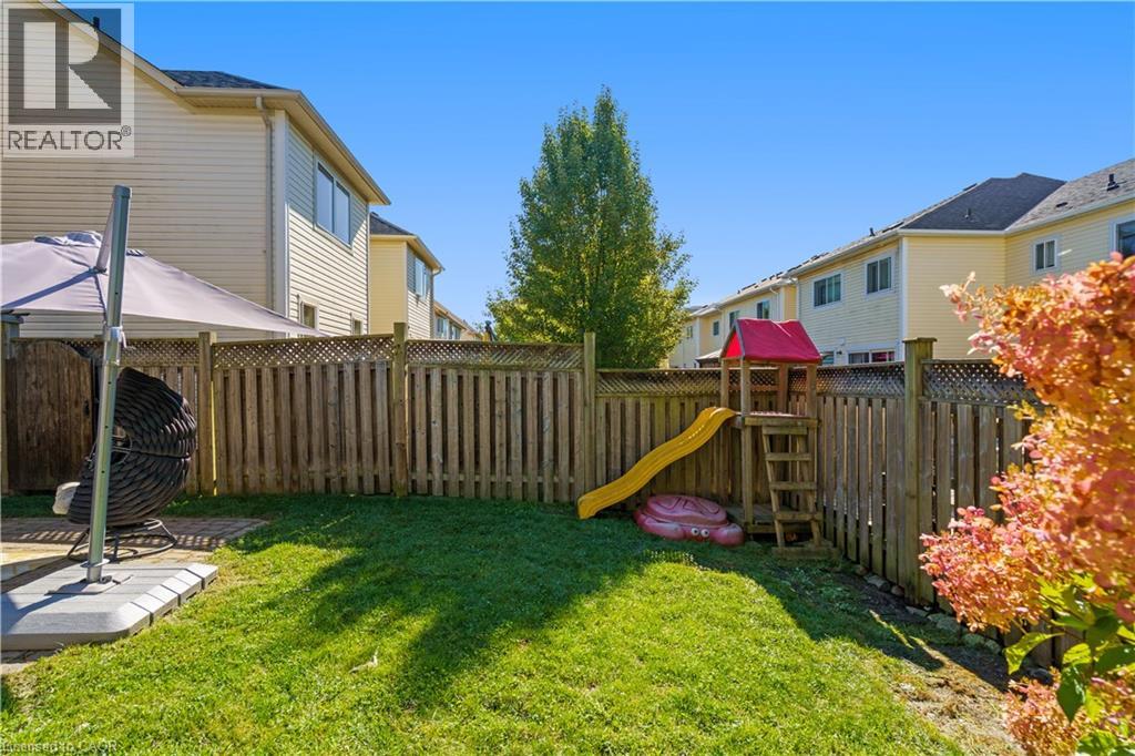 14 Fox Run, Waterdown, Ontario  L0R 2H8 - Photo 45 - 40775463