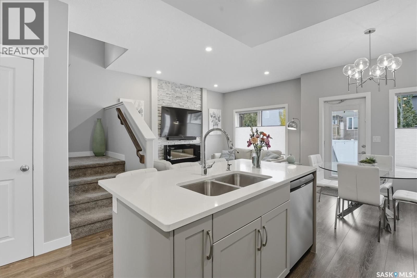242 Brighton Gate, Saskatoon, Saskatchewan  S7V 0R1 - Photo 7 - SK020167