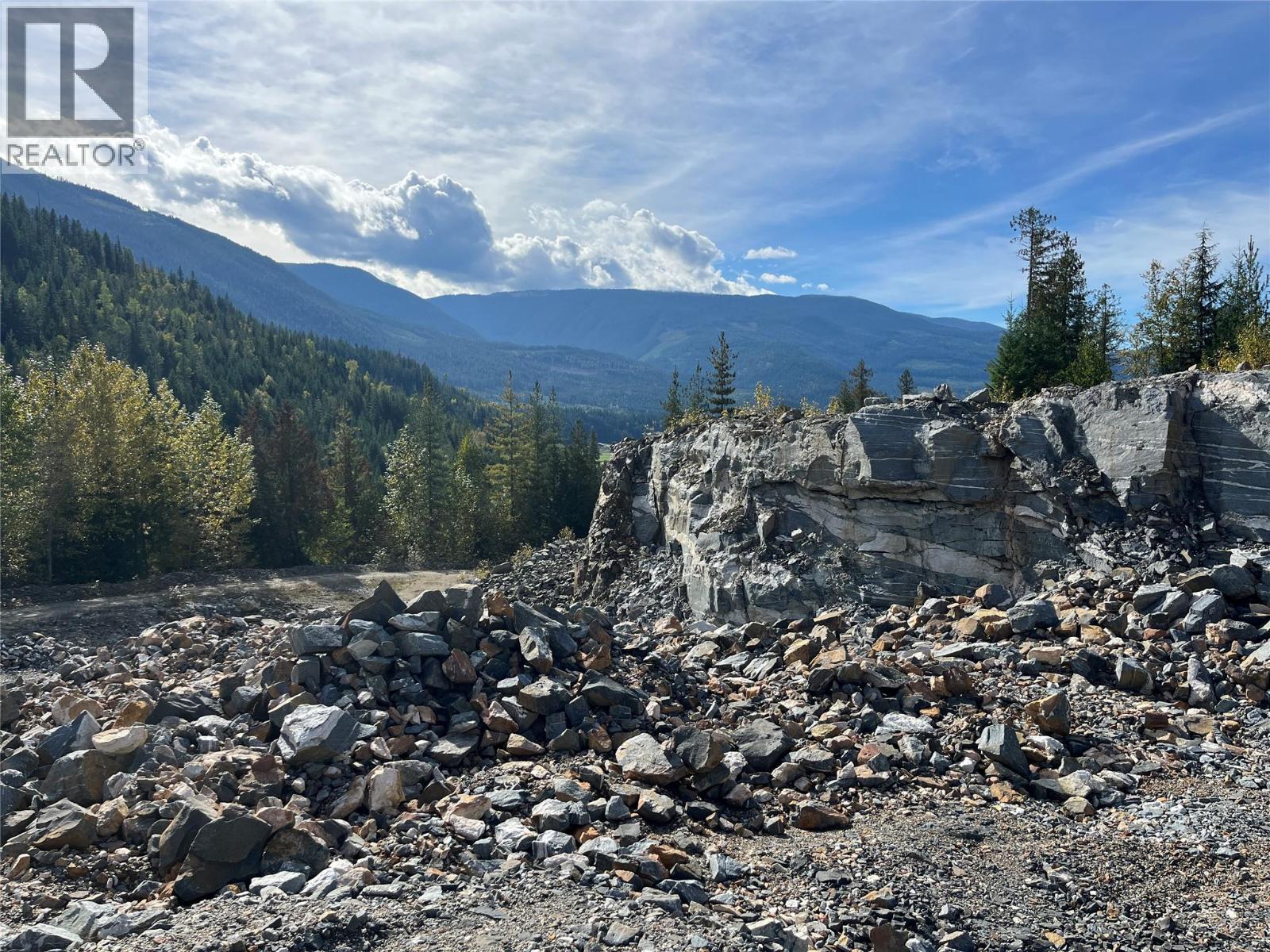 00 Oxbow Frontage Road, Malakwa, British Columbia  V0E 2J0 - Photo 15 - 10364767