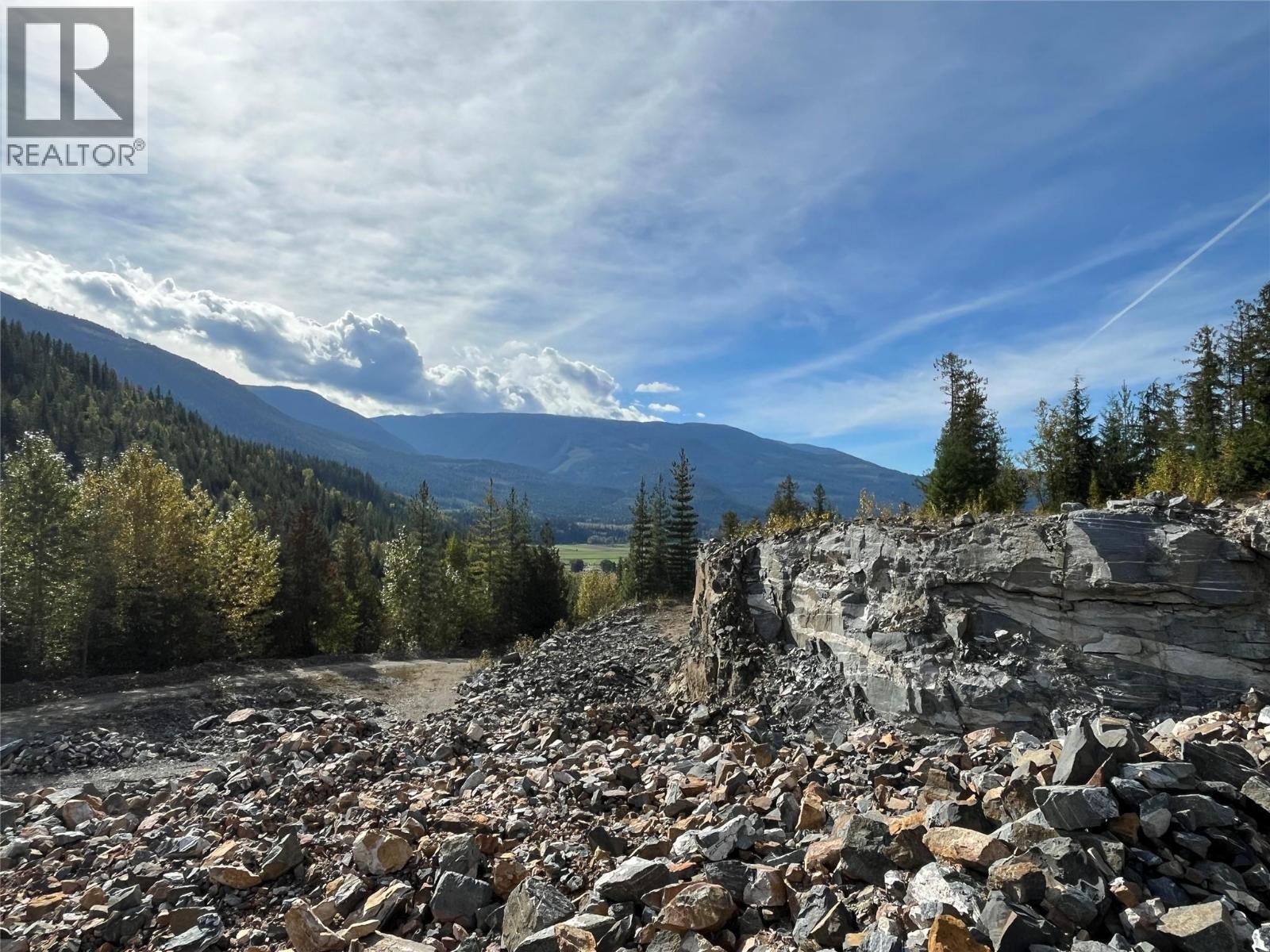 00 Oxbow Frontage Road, Malakwa, British Columbia  V0E 2J0 - Photo 17 - 10364767