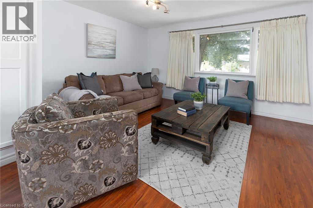 493 Upper Gage Avenue, Hamilton, Ontario  L8V 4J2 - Photo 3 - 40773493