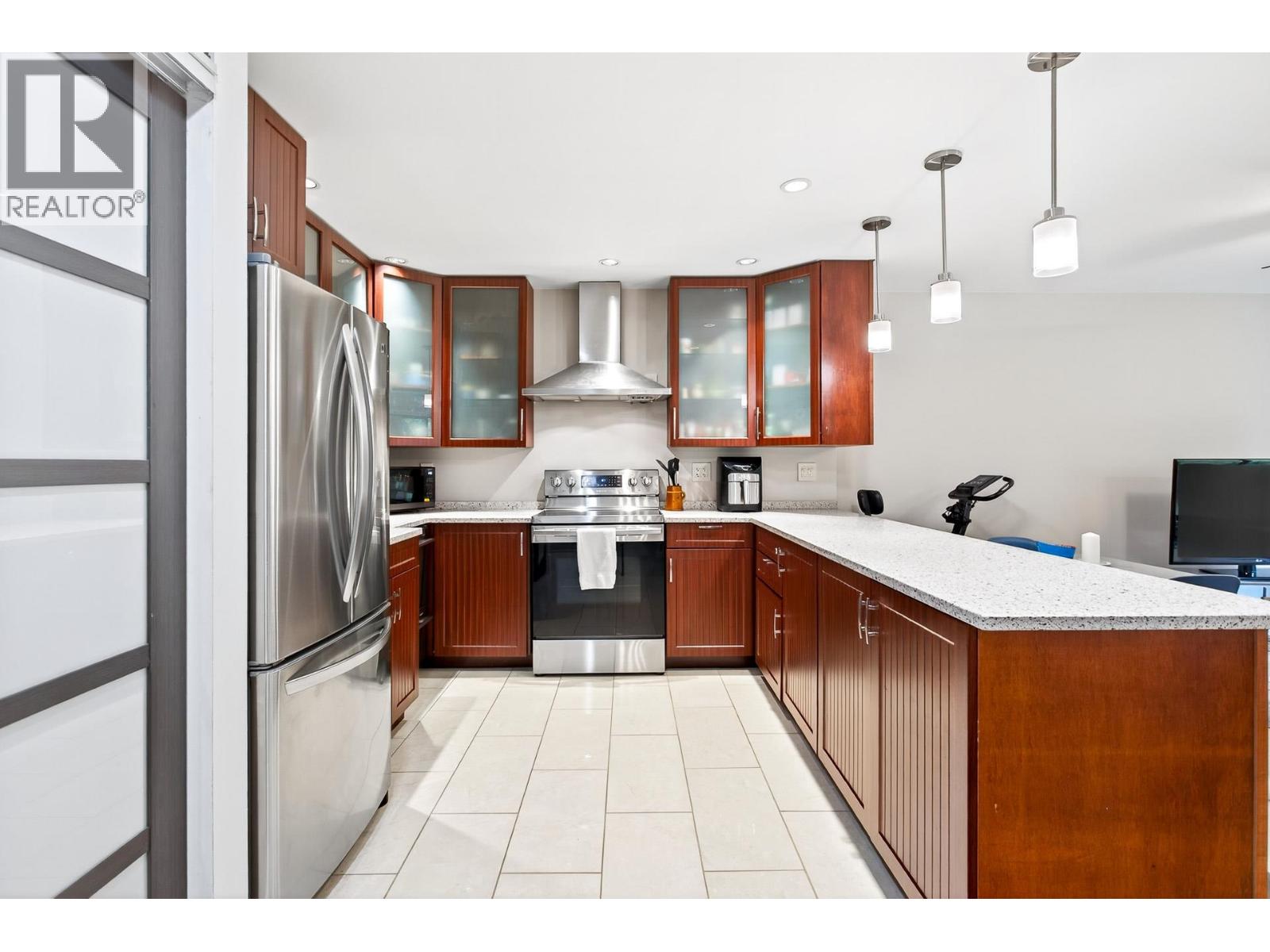 308 1690 Augusta Avenue, Burnaby, British Columbia  V5A 2V6 - Photo 8 - R3055466