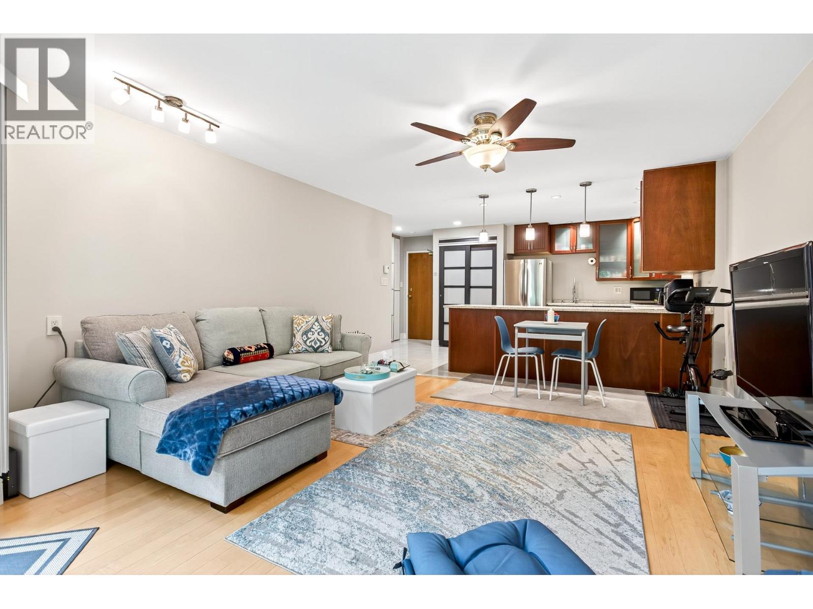 308 1690 Augusta Avenue, Burnaby, British Columbia  V5A 2V6 - Photo 14 - R3055466