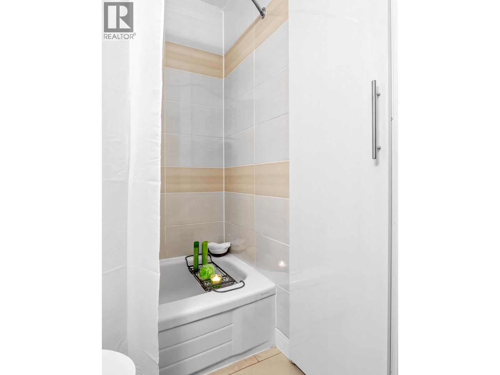 308 1690 Augusta Avenue, Burnaby, British Columbia  V5A 2V6 - Photo 23 - R3055466