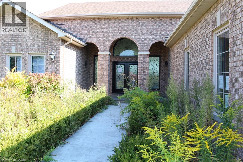 11490 Inglis Drive, Milton, Ontario  L0P 1B0 - Photo 3 - 40776801