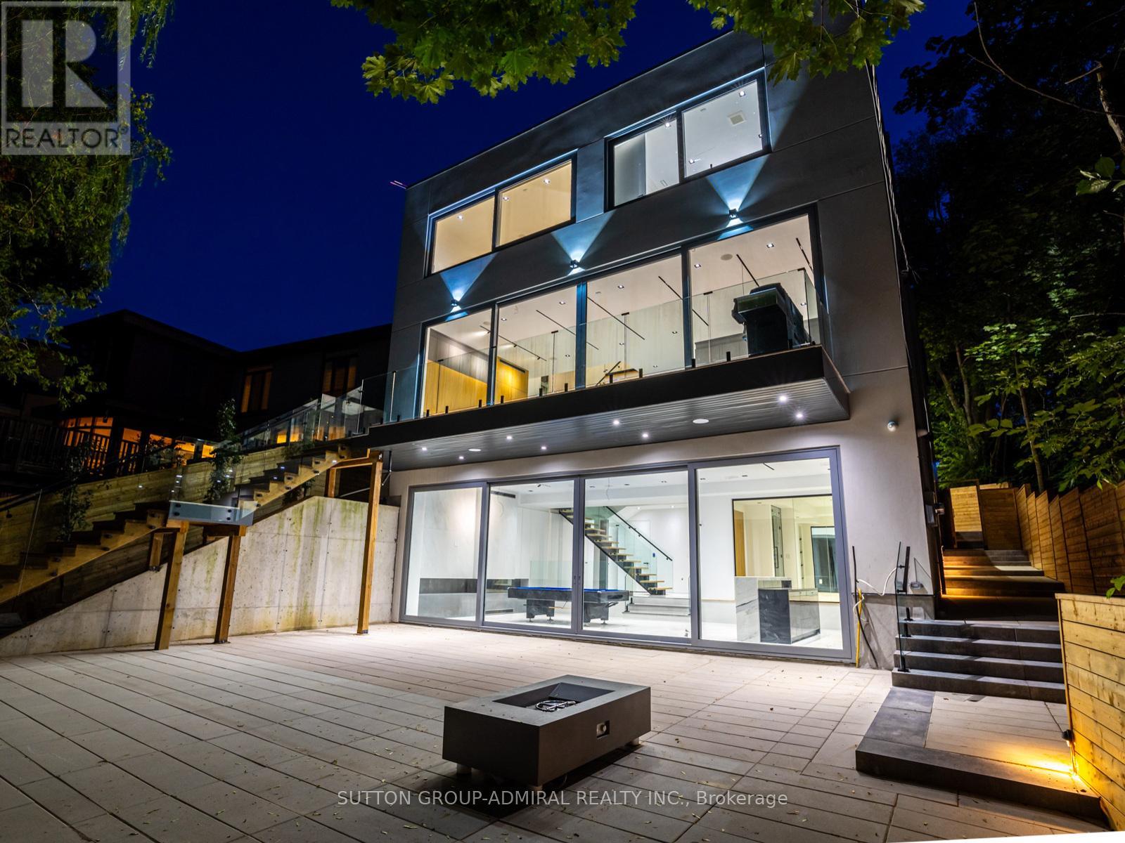 157 Old Forest Hill Road, Toronto, Ontario  M5N 2N7 - Photo 39 - C12447635