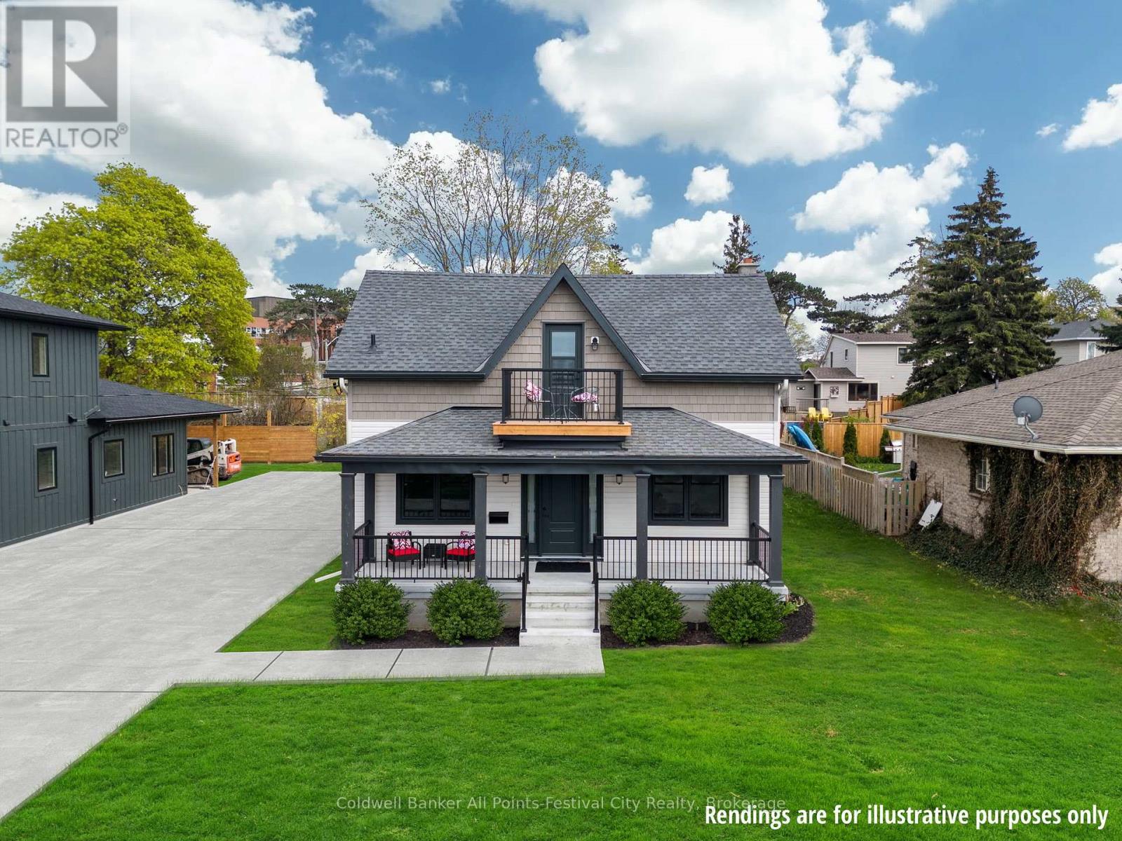 82 Gloucester Terrace, Goderich, Ontario  N7A 1W8 - Photo 2 - X12447857