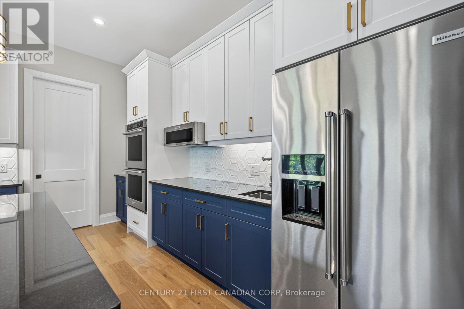 1704 Upper West Avenue, London South, Ontario  N6K 0K6 - Photo 12 - X12447865