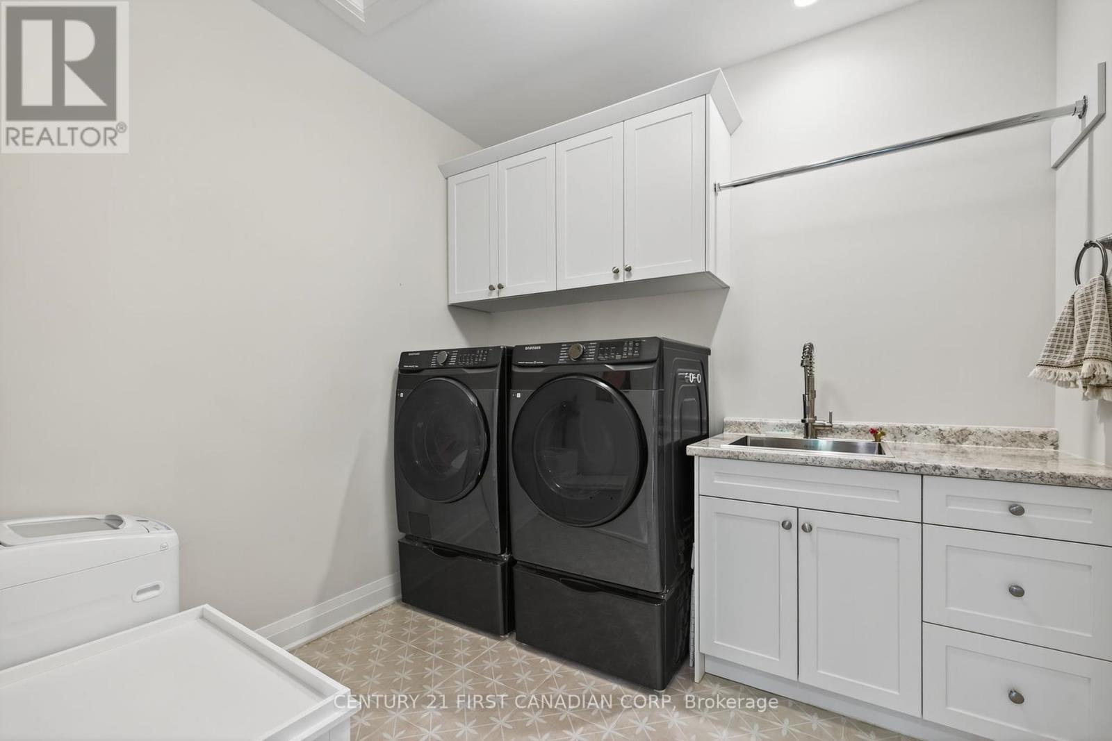 1704 Upper West Avenue, London South, Ontario  N6K 0K6 - Photo 23 - X12447865