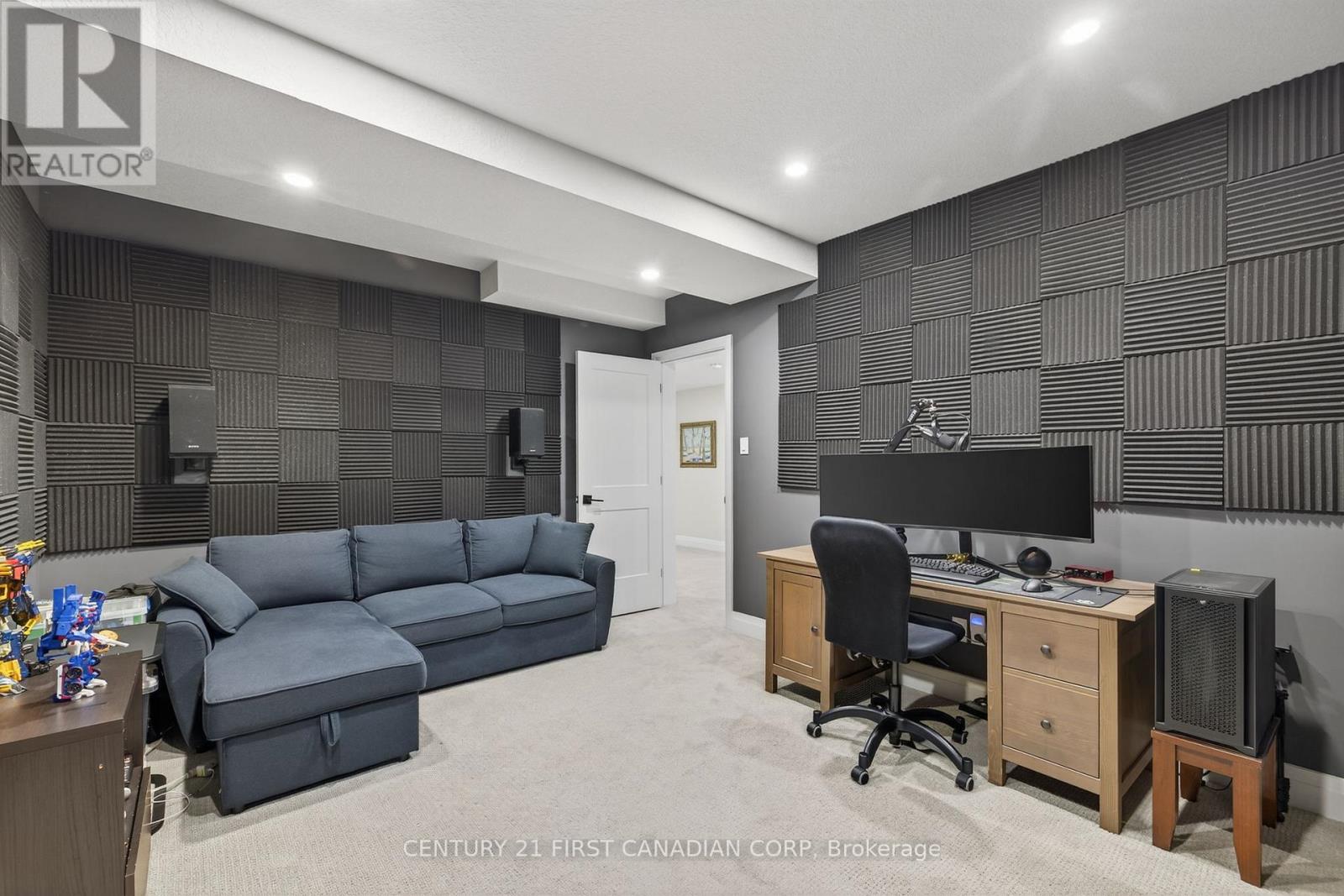 1704 Upper West Avenue, London South, Ontario  N6K 0K6 - Photo 38 - X12447865