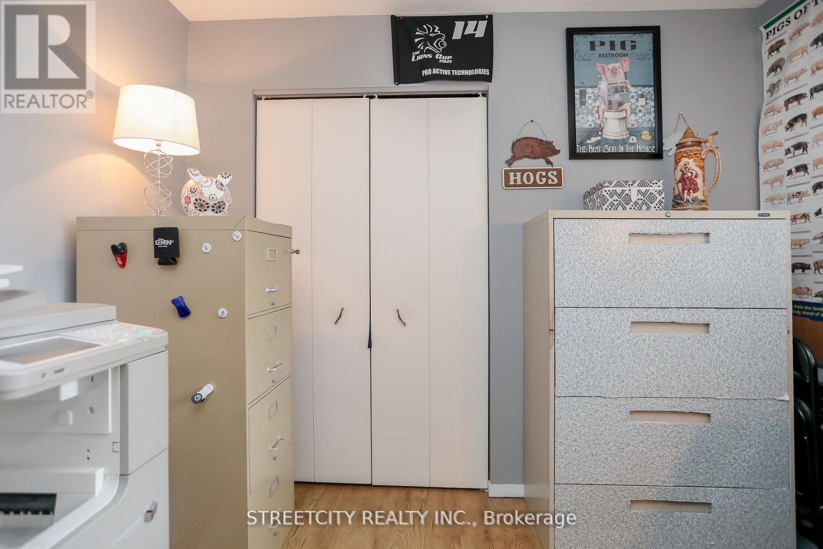 9 Cottonwood Crescent W, London North, Ontario  N6G 2Y7 - Photo 36 - X12447895