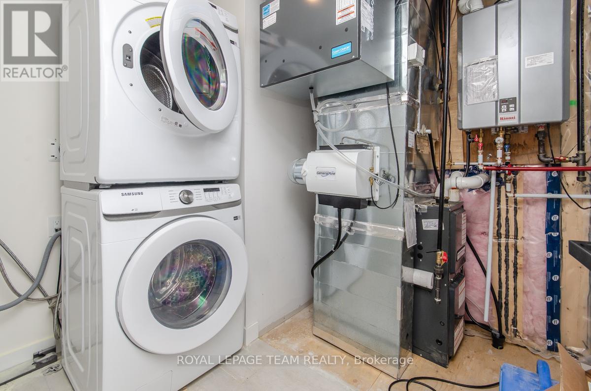 88 Hamilton Avenue N, Ottawa, Ontario  K1Y 1B9 - Photo 10 - X12447798